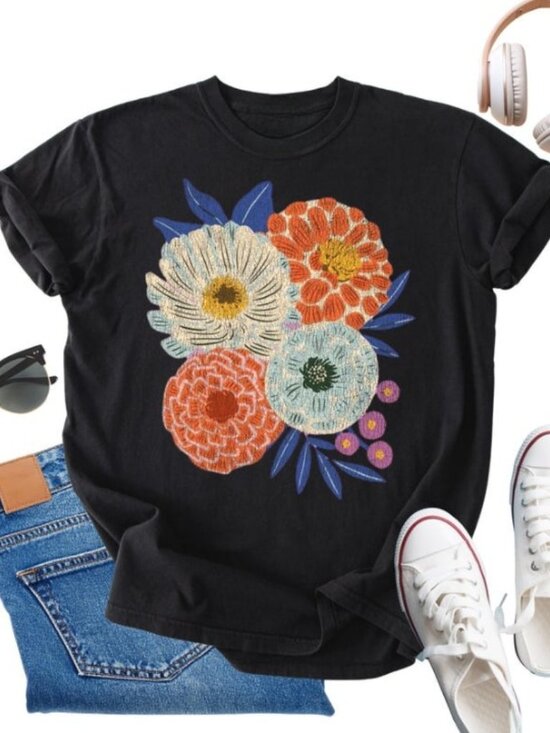 Tops - Floral T-Shirt, 1990s Minimalist Linocut Pressed Tee